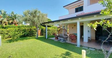 Villa Bifamiliare a Diamante (CS)