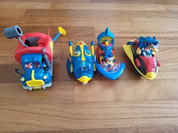 Lotto 4 veicoli gadget disney come da foto