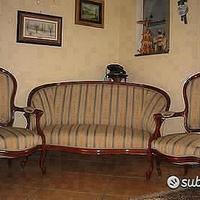 Divano stile Luigi Filippo 800 antiquariato