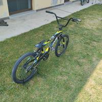 BMX da gara prezzo poco trattabile taglia pro
