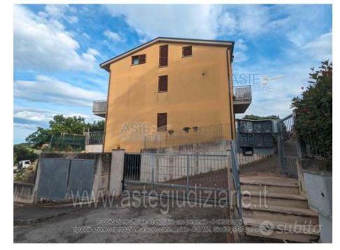 Box/Posto auto Osimo [A4320993]