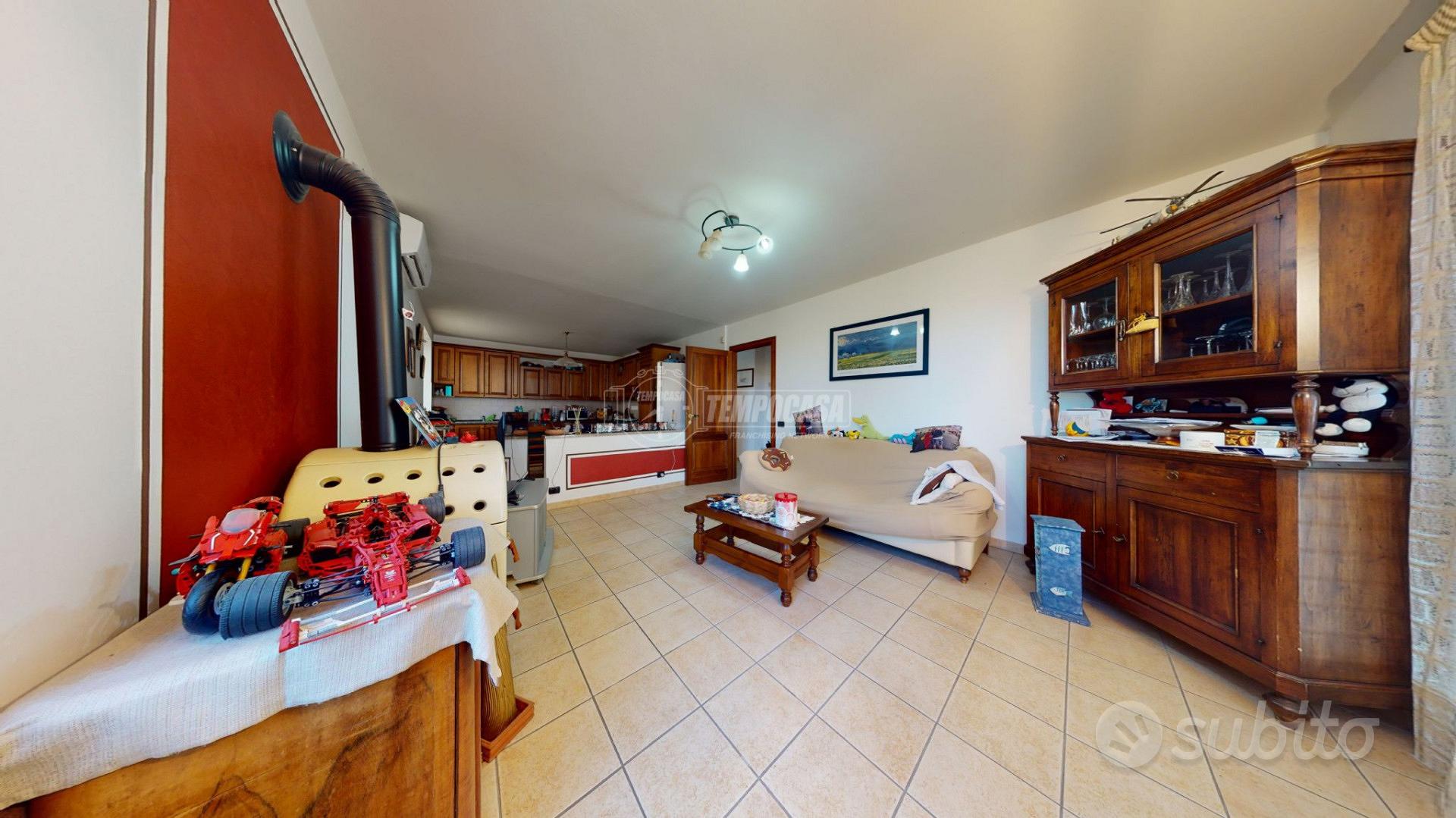 Apartment in Castagnito, Baraccone, Serra - Vista 5