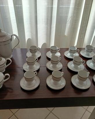 Servizio da 12 caffè 