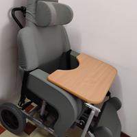 Poltrona anziani - Carrozzina basculante