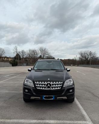 Mercedes-benz ML 320 cdi allestimento sport