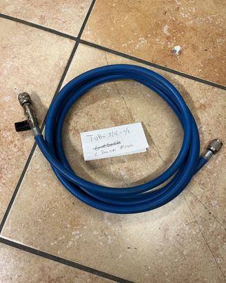Tubo ricarica gas condizionatore