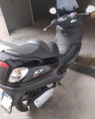 Piaggio X9 250