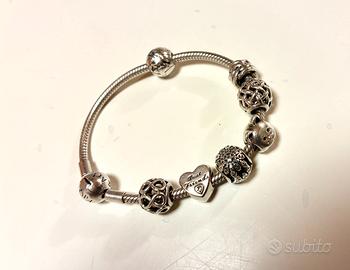 Bracciale Pandora con charms