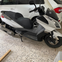 Kymco Downtown 300i