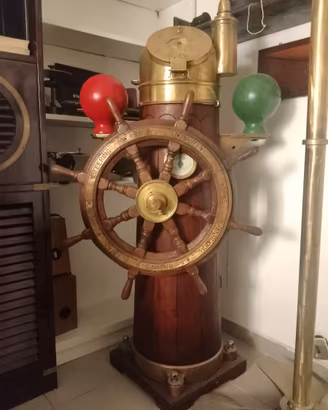 Collezione oggetti nautica