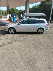 Station wagon indistruttibile