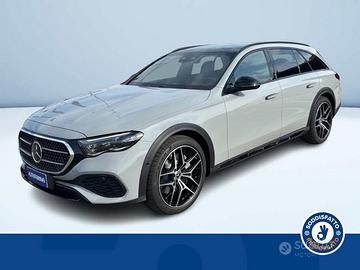 Mercedes-Benz Classe E 220d 4Matic All Terrai...