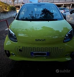 smart for two EQ CABRIO