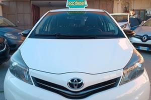 Toyota Yaris 1.4 D-4D 5 porte Active M-MT