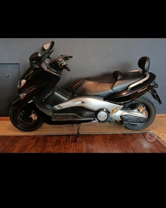 Yamaha T max 500 