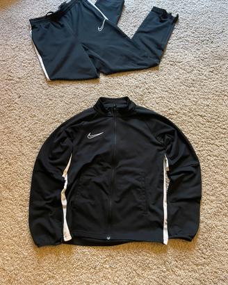 Felpa nike completo con cartellino  taglia xs / s