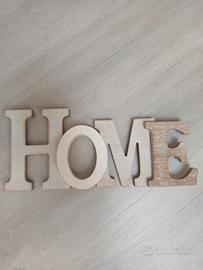 scritta in legno HOME