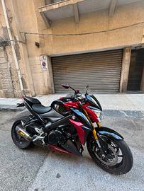 Suzuki gsxs1000