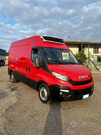 Iveco daily 35 s 15 furgone frigo con atp frcx