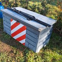 cassone o  gavone con portabici per Camper