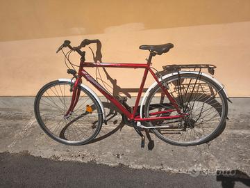 Bici Trekking Daytona 28" come nuova.