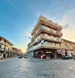 3 LOCALI A MONDRAGONE
