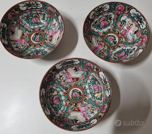 Ciotole in ceramica, con decorazioni giapponesi