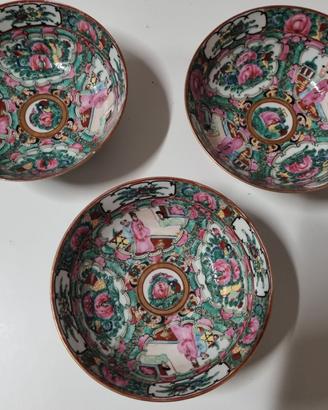 Ciotole in ceramica, con decorazioni giapponesi