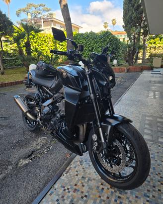 YAMAHA MT09 2023 