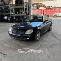 Interno musata e ricambi vari Mercedes SLK R170