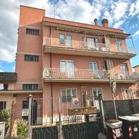 2 LOCALI A CIAMPINO