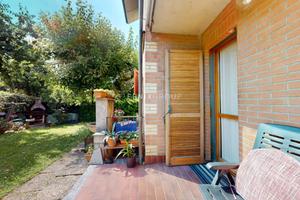 VILLA A SCHIERA DI TESTA IN CENTRO A SEGRATE