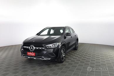 MERCEDES-BENZ CLA sse GLA GLA 180 d Automatic Sp