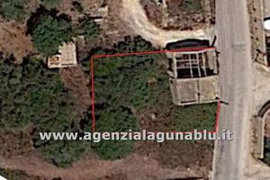 Rudere di circa 60mq con terreno