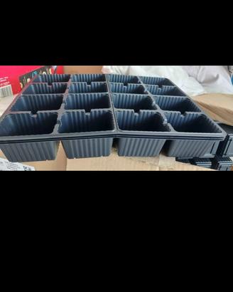 Alveoli per semina. nuovi. Senza aprire.