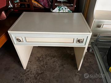 Scrivania