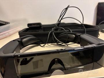 Moverio BT-100, gli occhiali con LCD integrato