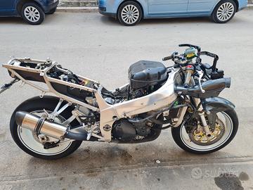 ricambi Suzuki gsxr 750