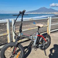 Bici elettrica Argento Mini Max grigio/rosso 