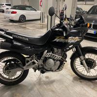 Honda NX 650 Dominator - 1997