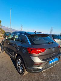 VOLKSWAGEN  T-ROC  2.0 150CV