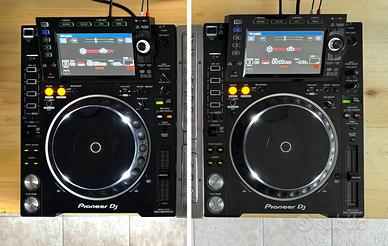 Coppia Pioneer CDJ 2000 NXS2