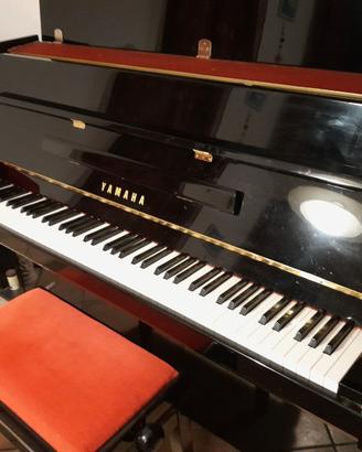Pianoforte Verticale Yamaha B1 Nero Lucido