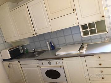 Mobili cucina completa di elettrodomestici