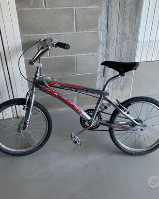 Bicicletta per ragazzo 25 euro