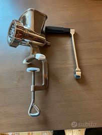 Tritacarne manuale in acciaio inox - Küchenprofi
