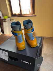 Scarponcino tecnico da sci taglia da bambino