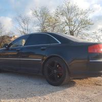 Audi A8L  Motore V8 - 4.2 TDI 148.000KM-UNICA
