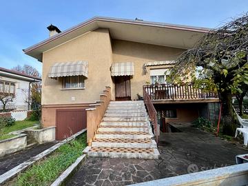 CASA INDIPENDENTE PERFETTA PER LA VITA IN FAMIGLIA