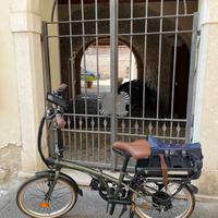 Bici pieghevole elettrica a pedalata assistita